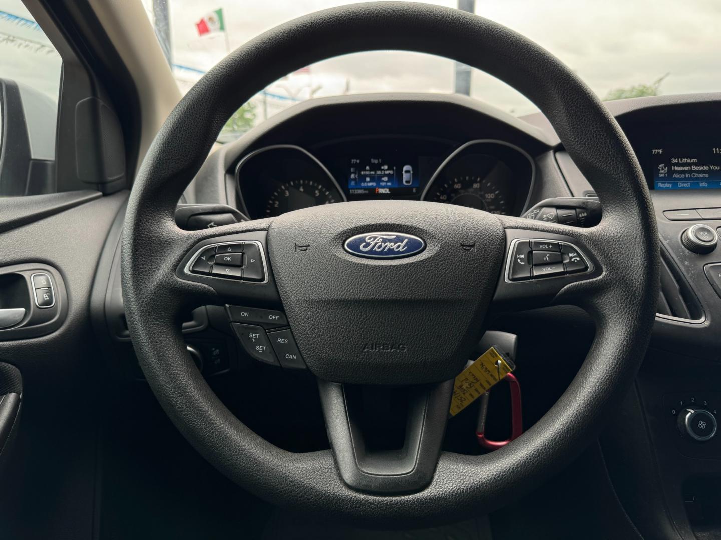 2018 WHITE /Gray FORD FOCUS SE 4dr Hatchback (1FADP3K25JL) with an 2.0L I4 engine, Automatic 6-Speed transmission, located at 5900 E. Lancaster Ave., Fort Worth, TX, 76112, (817) 457-5456, 0.000000, 0.000000 - This is a 2018 Ford Focus SE 4dr Hatchback that is in excellent condition. There are no dents or scratches. The interior is clean with no rips or tears or stains. All power windows, door locks and seats. Ice cold AC for those hot Texas summer days. It is equipped with a CD player, AM/FM radio, AUX p - Photo#18